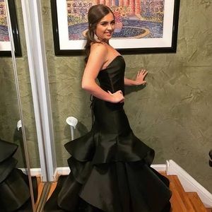 Beautiful Black Prom Dress